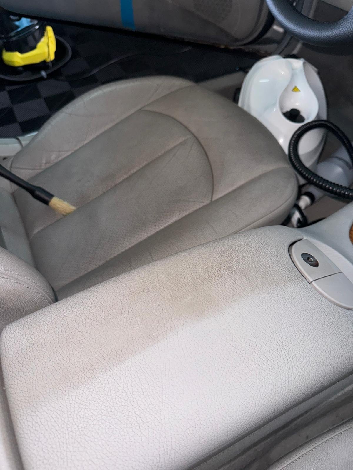 Fahrzeugaufbereitung – Exklusiv Detailing